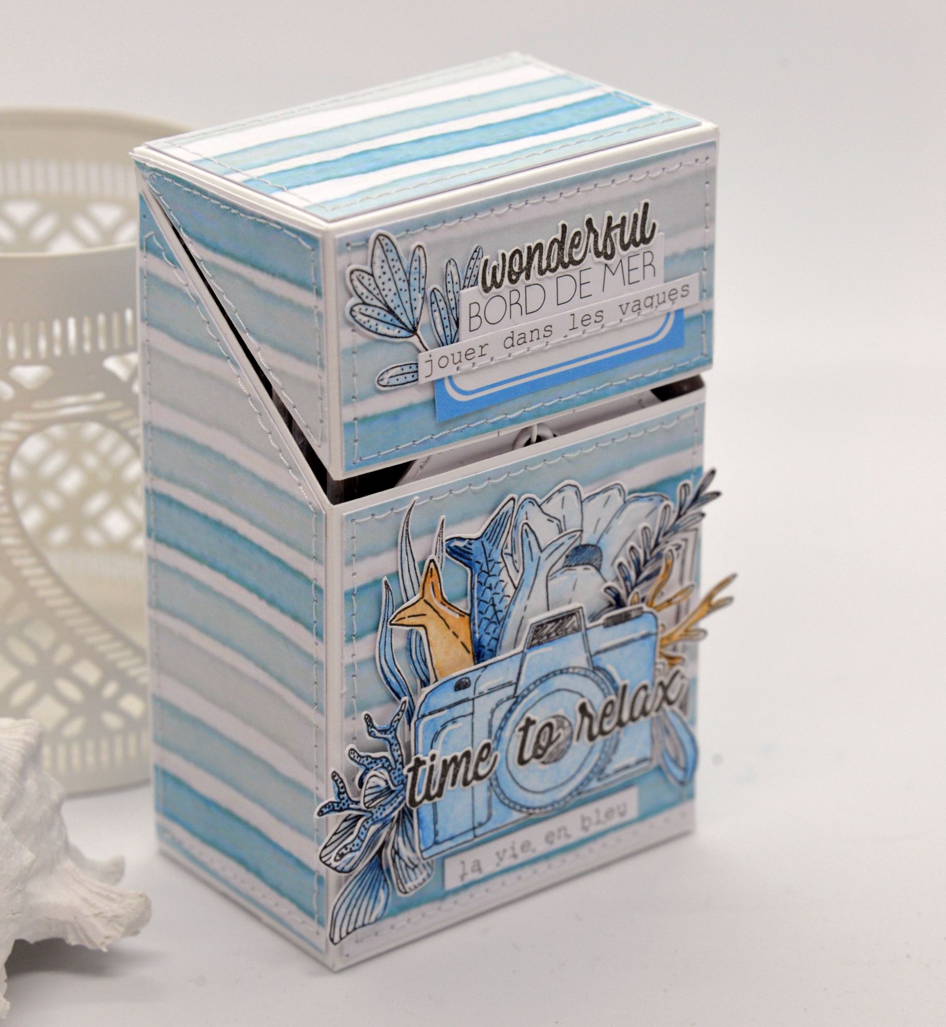 Mini album par Claire ScrapatHome {collection Carte Postale